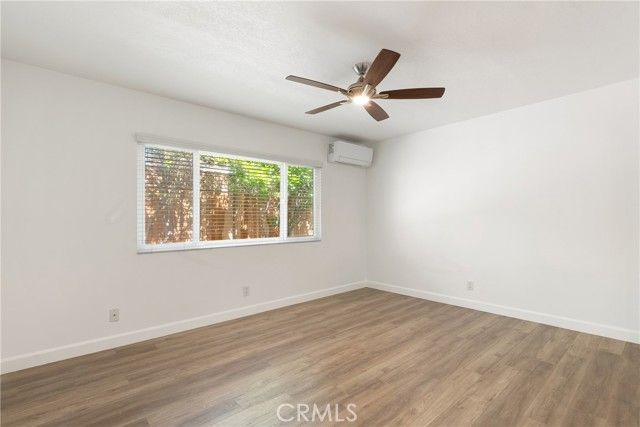 384 16th Place Unit B, Costa Mesa, CA 92627