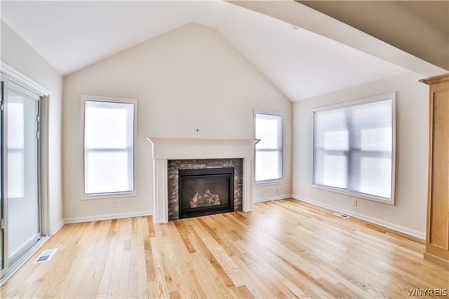 109 Grambo Drive, Lancaster, NY 14086