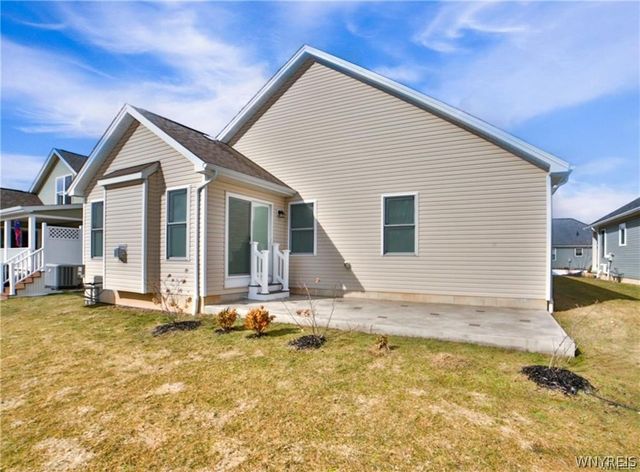 109 Grambo Drive, Lancaster, NY 14086