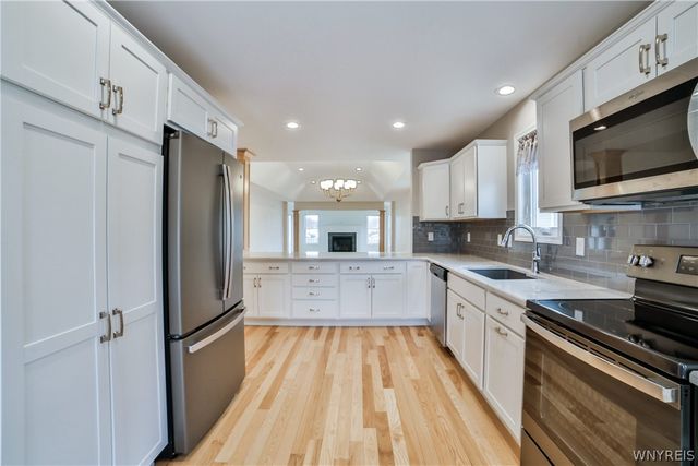 109 Grambo Drive, Lancaster, NY 14086