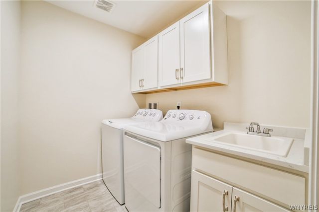 109 Grambo Drive, Lancaster, NY 14086