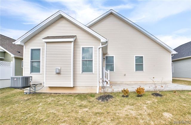 109 Grambo Drive, Lancaster, NY 14086