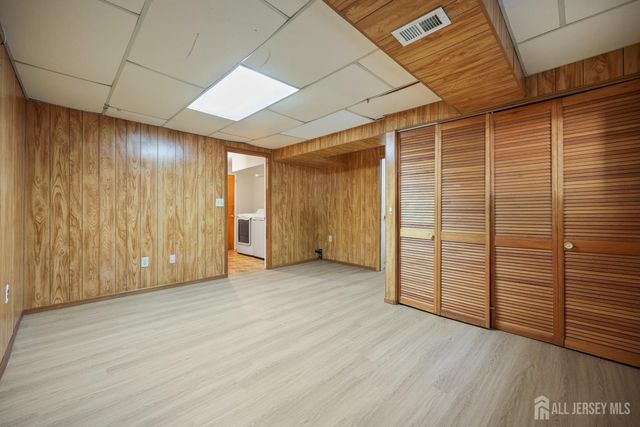 89 Diamond Lane, Old Bridge, NJ 08857