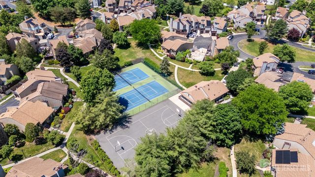 89 Diamond Lane, Old Bridge, NJ 08857