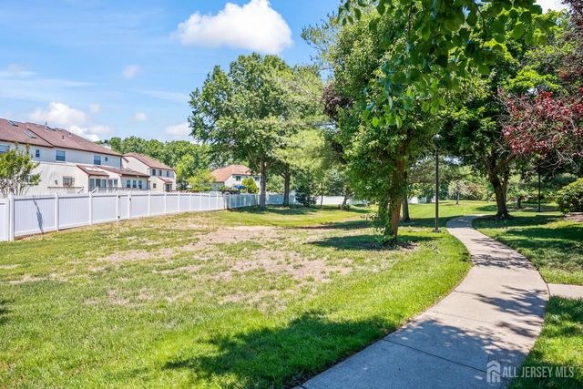 89 Diamond Lane, Old Bridge, NJ 08857
