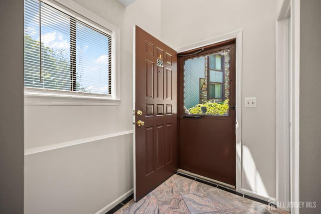 89 Diamond Lane, Old Bridge, NJ 08857