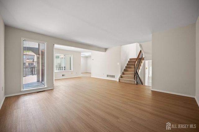 89 Diamond Lane, Old Bridge, NJ 08857