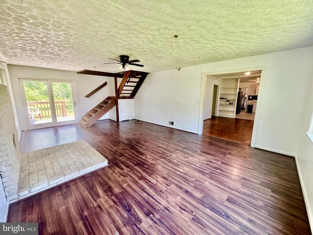 6201 SHADY SIDE RD, Shady Side, MD 20764