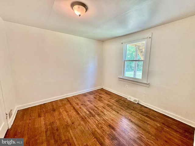 6201 SHADY SIDE RD, Shady Side, MD 20764