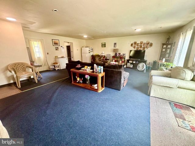 6201 SHADY SIDE RD, Shady Side, MD 20764