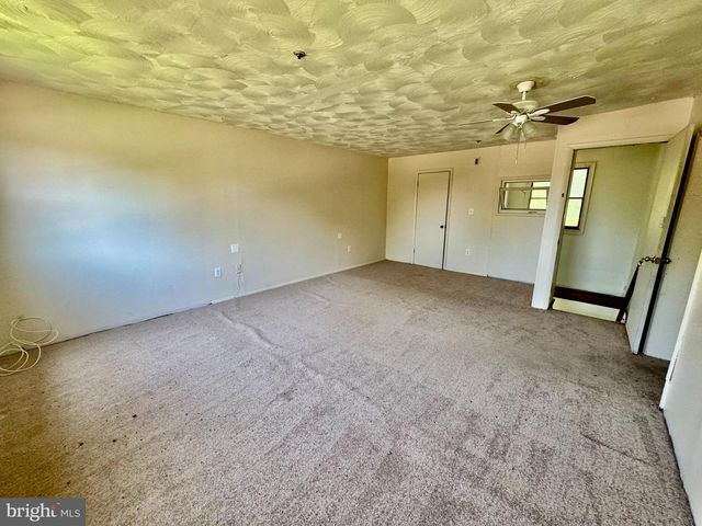 6201 SHADY SIDE RD, Shady Side, MD 20764