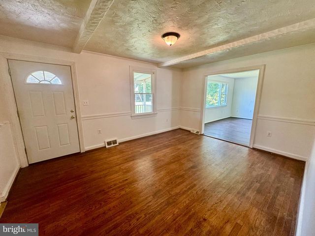 6201 SHADY SIDE RD, Shady Side, MD 20764
