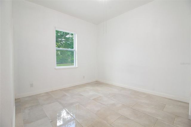 8920 N NEWPORT AVE, Tampa, FL 33604