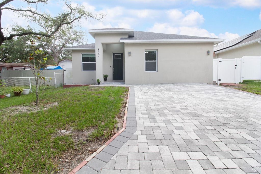 8920 N NEWPORT AVE, Tampa, FL 33604