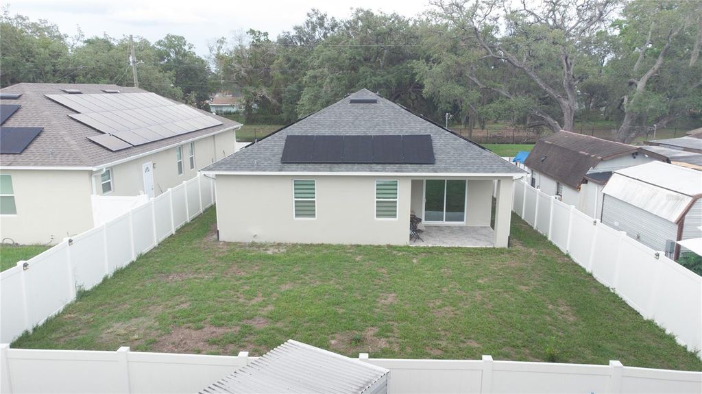Image 47 of property listing at 8920 N NEWPORT AVENUE, Tampa, FL 33604