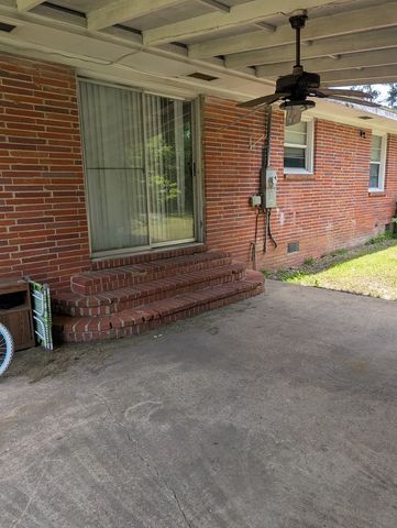 2004 Brackin Dr, Dothan, AL 36301