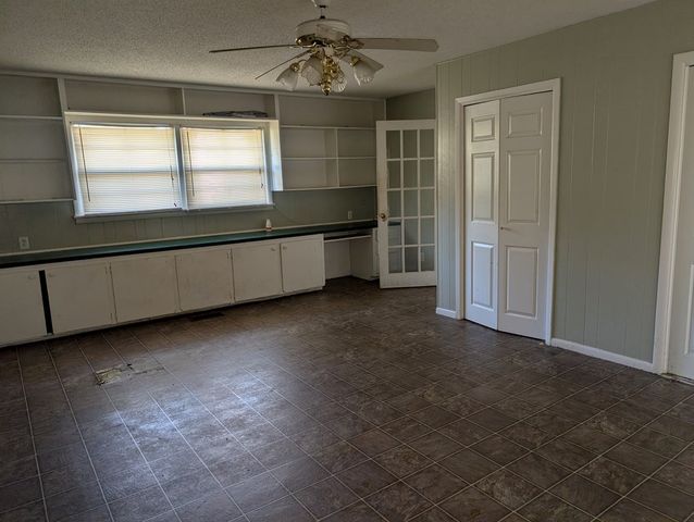 2004 Brackin Dr, Dothan, AL 36301