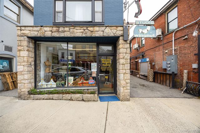 81 Vineyard Avenue, Highland, NY 12528