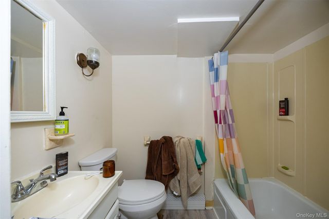 81 Vineyard Avenue, Highland, NY 12528