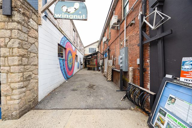 81 Vineyard Avenue, Highland, NY 12528