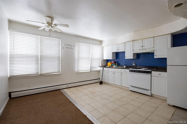 81 Vineyard Avenue, Highland, NY 12528