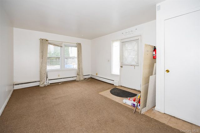 81 Vineyard Avenue, Highland, NY 12528