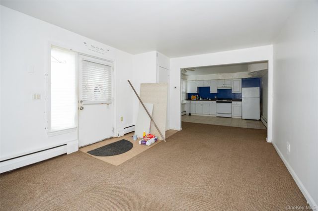 81 Vineyard Avenue, Highland, NY 12528