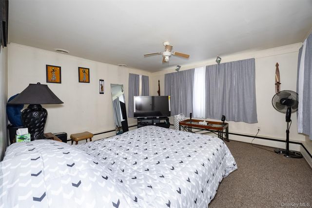 81 Vineyard Avenue, Highland, NY 12528