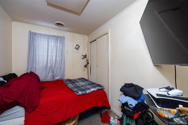 81 Vineyard Avenue, Highland, NY 12528