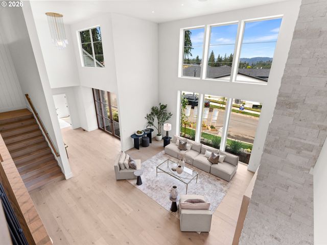 16082 Kaylyn Dr, Oregon City, OR 97045