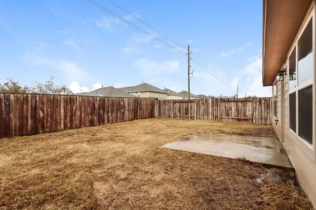 1958 Bravos Manor Lane, Fresno, TX 77545