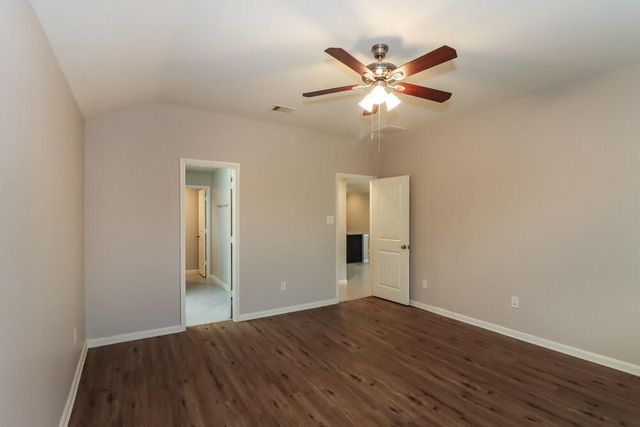 1958 Bravos Manor Lane, Fresno, TX 77545