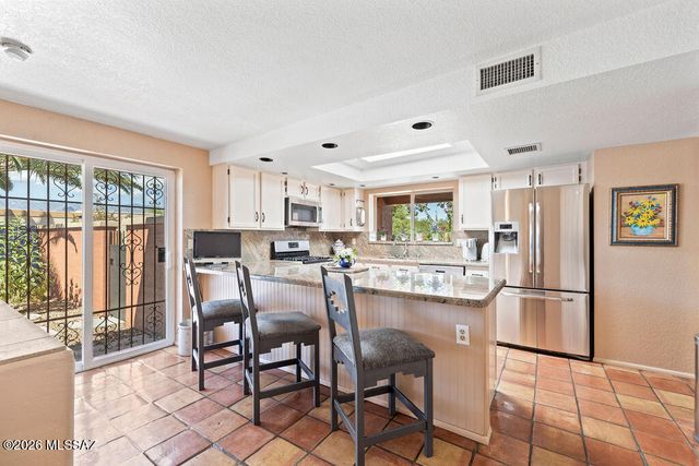 1881 N Evelyn Avenue, Tucson, AZ 85715