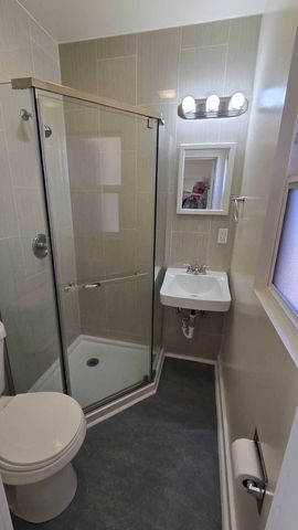 232 Solano Drive NE, Albuquerque, NM 87108