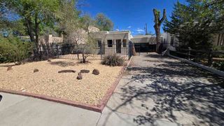 232 Solano Drive NE, Albuquerque, NM 87108