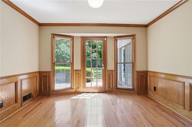 205 Saddle Creek Drive, Roswell, GA 30076