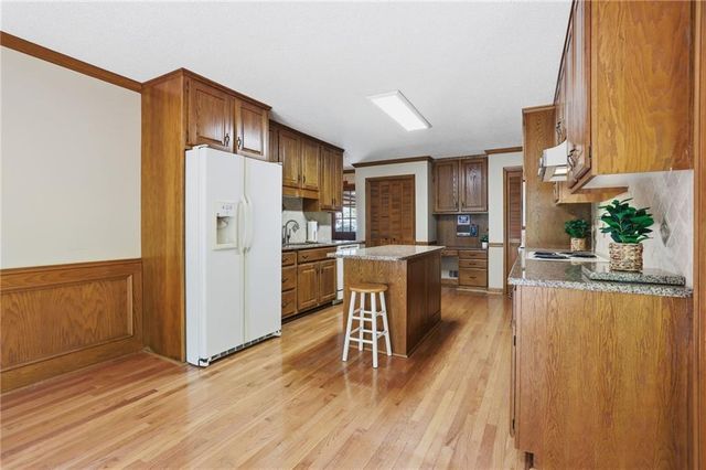 205 Saddle Creek Drive, Roswell, GA 30076