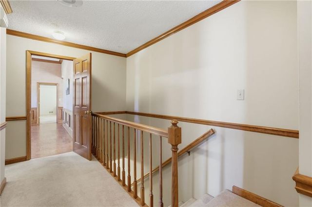 205 Saddle Creek Drive, Roswell, GA 30076