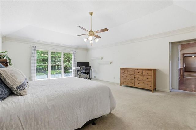 205 Saddle Creek Drive, Roswell, GA 30076