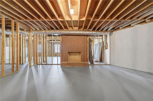 205 Saddle Creek Drive, Roswell, GA 30076