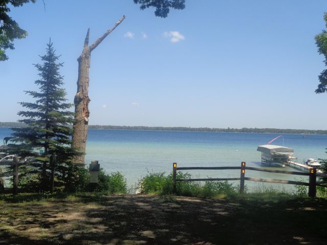 205 Jackson Boulevard, Roscommon, MI 48653