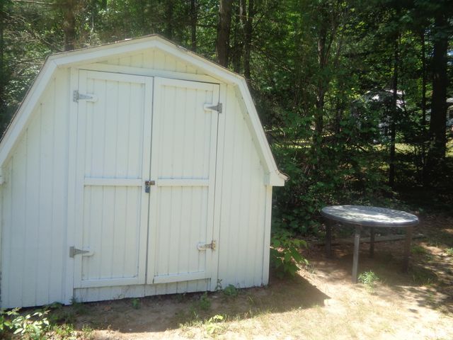 205 Jackson Boulevard, Roscommon, MI 48653