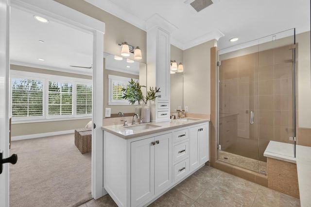 1014 Santa Ynez Way, Sacramento, CA 95816