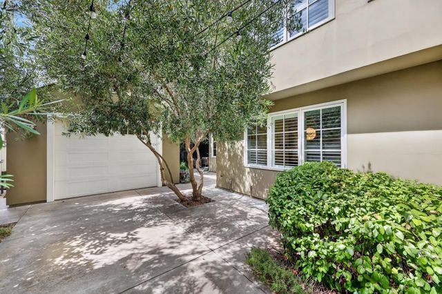 1014 Santa Ynez Way, Sacramento, CA 95816