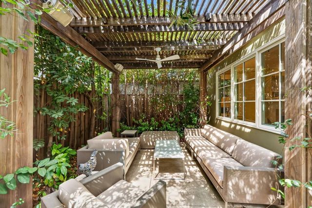 1014 Santa Ynez Way, Sacramento, CA 95816