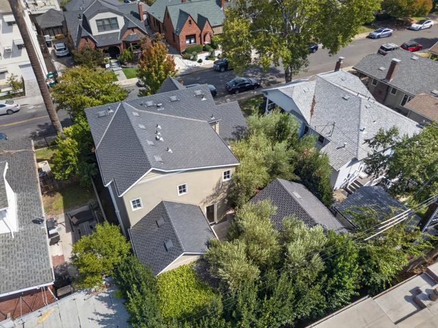 1014 Santa Ynez Way, Sacramento, CA 95816