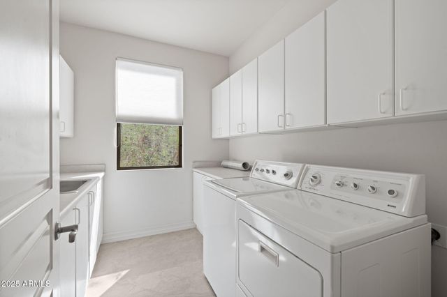 22463 N 54TH Street, Phoenix, AZ 85054