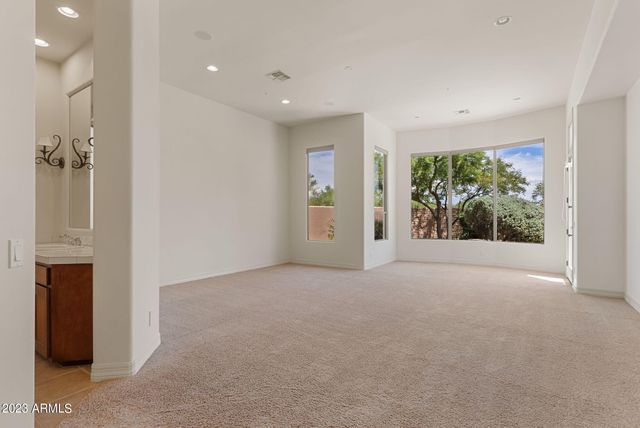 22463 N 54TH Street, Phoenix, AZ 85054