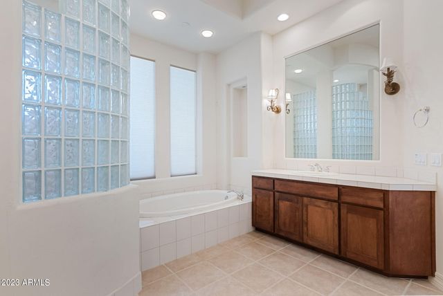 22463 N 54TH Street, Phoenix, AZ 85054