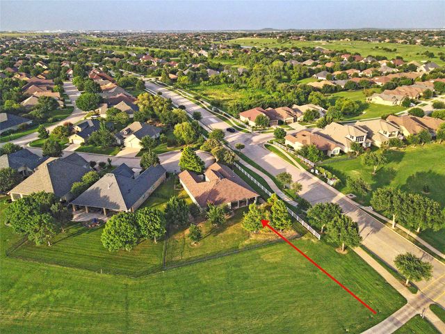 10016 Edmondson Drive, Denton, TX 76207